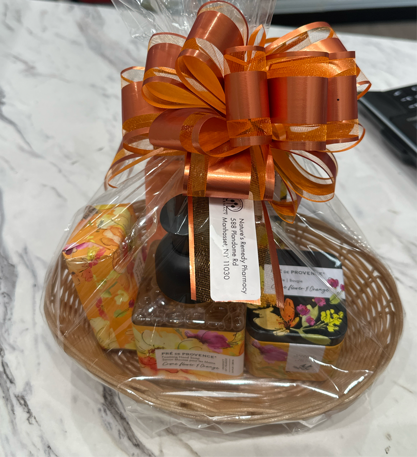 Orange Floral Gift Set